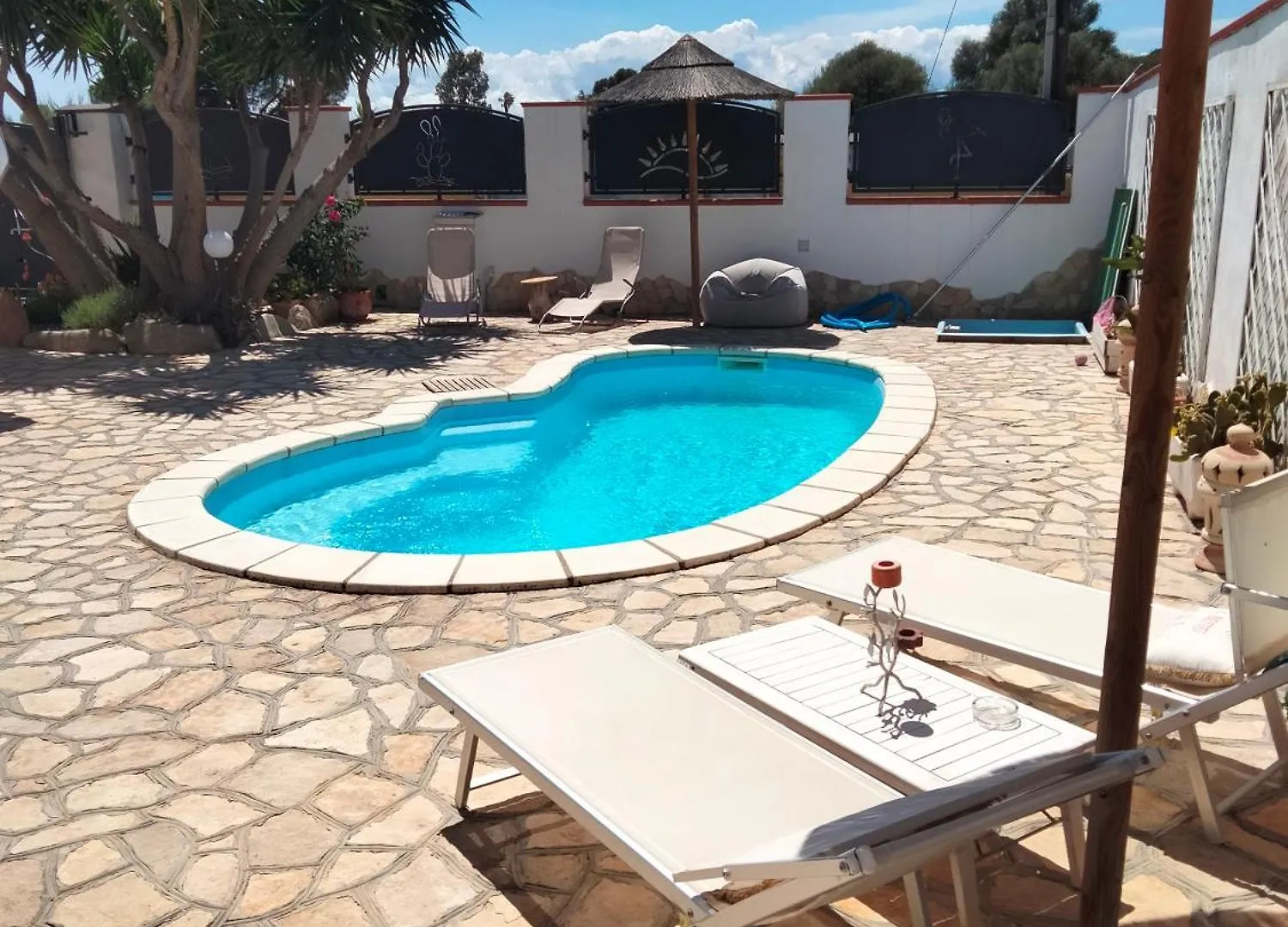 Bed & Breakfast Il Fenicottero Rosa Bed and Breakfast Capitana Italia